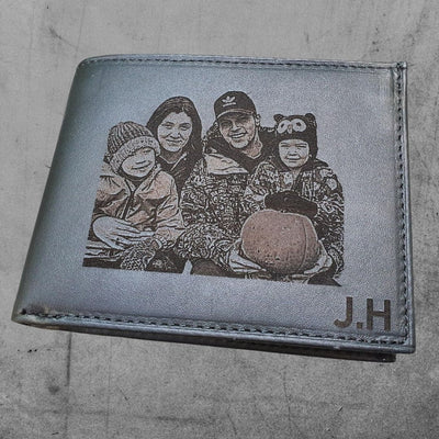 personalized wallet for men with custom photo engraving