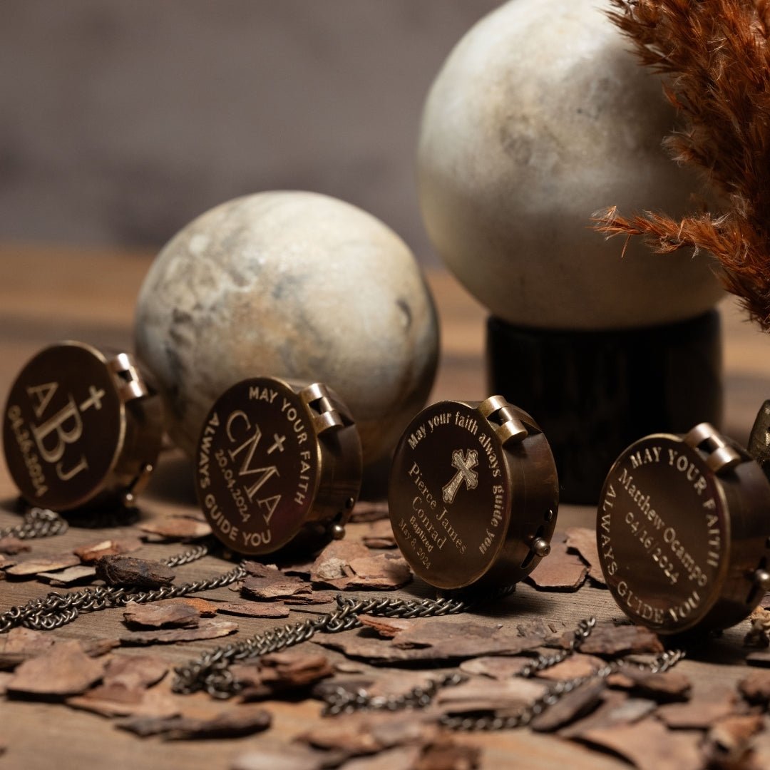 Personalized engraved baptism compass gift with custom message, name, or monogram – SFDizayn