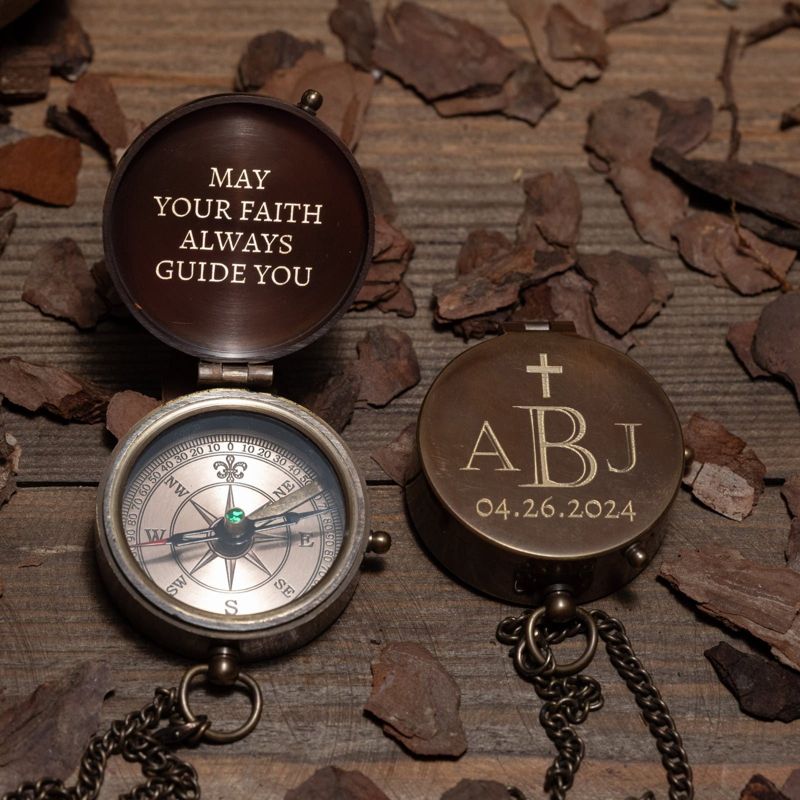 Engraved religious brass compass with faith-based quote, ideal as a meaningful spiritual compass gift for boys, teens, and Christian men – handmade by SFdizayn