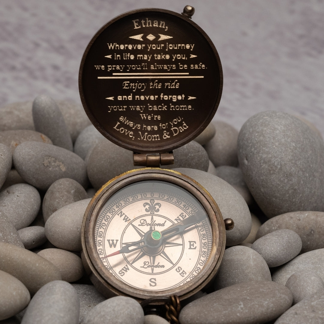 Personalized engraved brass compass with custom message, name, or photo – SFDizayn