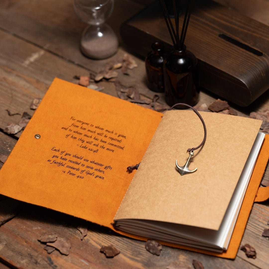 Personalized handmade leather journal notebook with custom engraving – SFDizayn