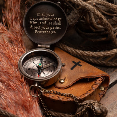 Personalized engraved baptism compass gift with custom message, name, or monogram – SFDizayn