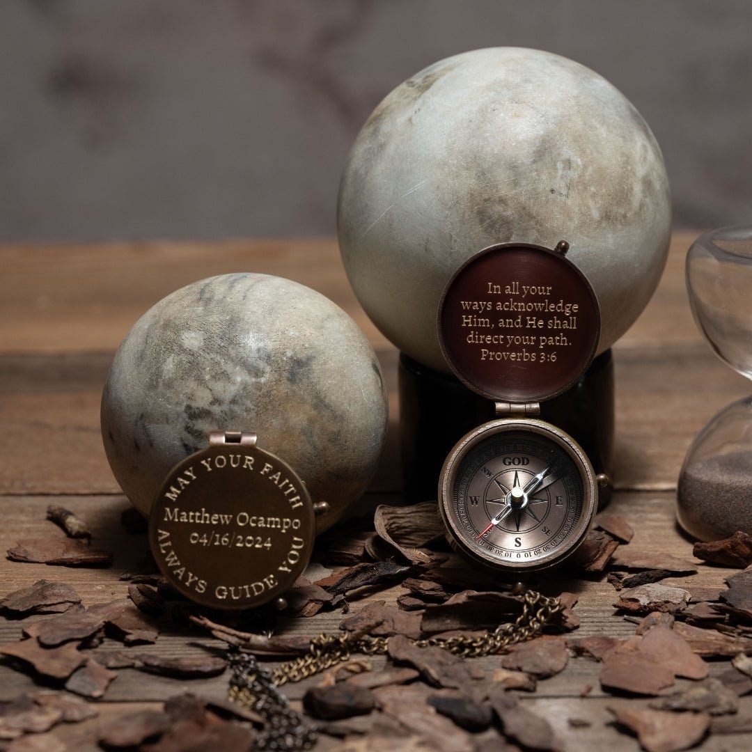 Personalized engraved baptism compass gift with custom message, name, or monogram – SFDizayn