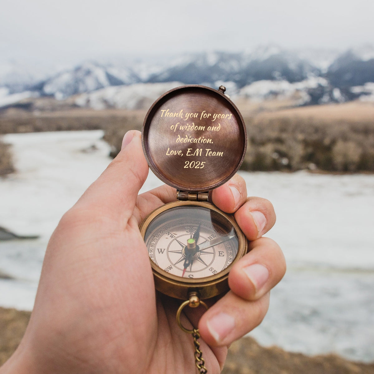 Personalized brass retirement compass with engraved message, perfect keepsake gift for men retiring from military, police, or corporate careers – handmade by SFdizayn.com

