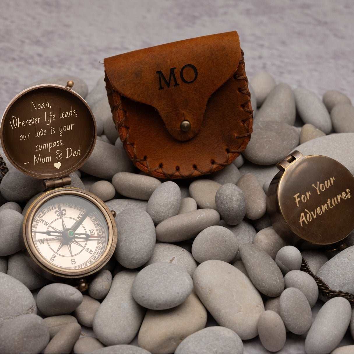 Antique working brass compass – personalized and engraved with initials or quote; celestial moon and stars design makes it a timeless gift for men on Father’s Day, Valentine’s Day, or birthday.
